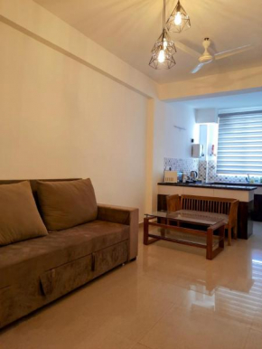 Teerath India - Spacious 1BHK near Prem Mandir